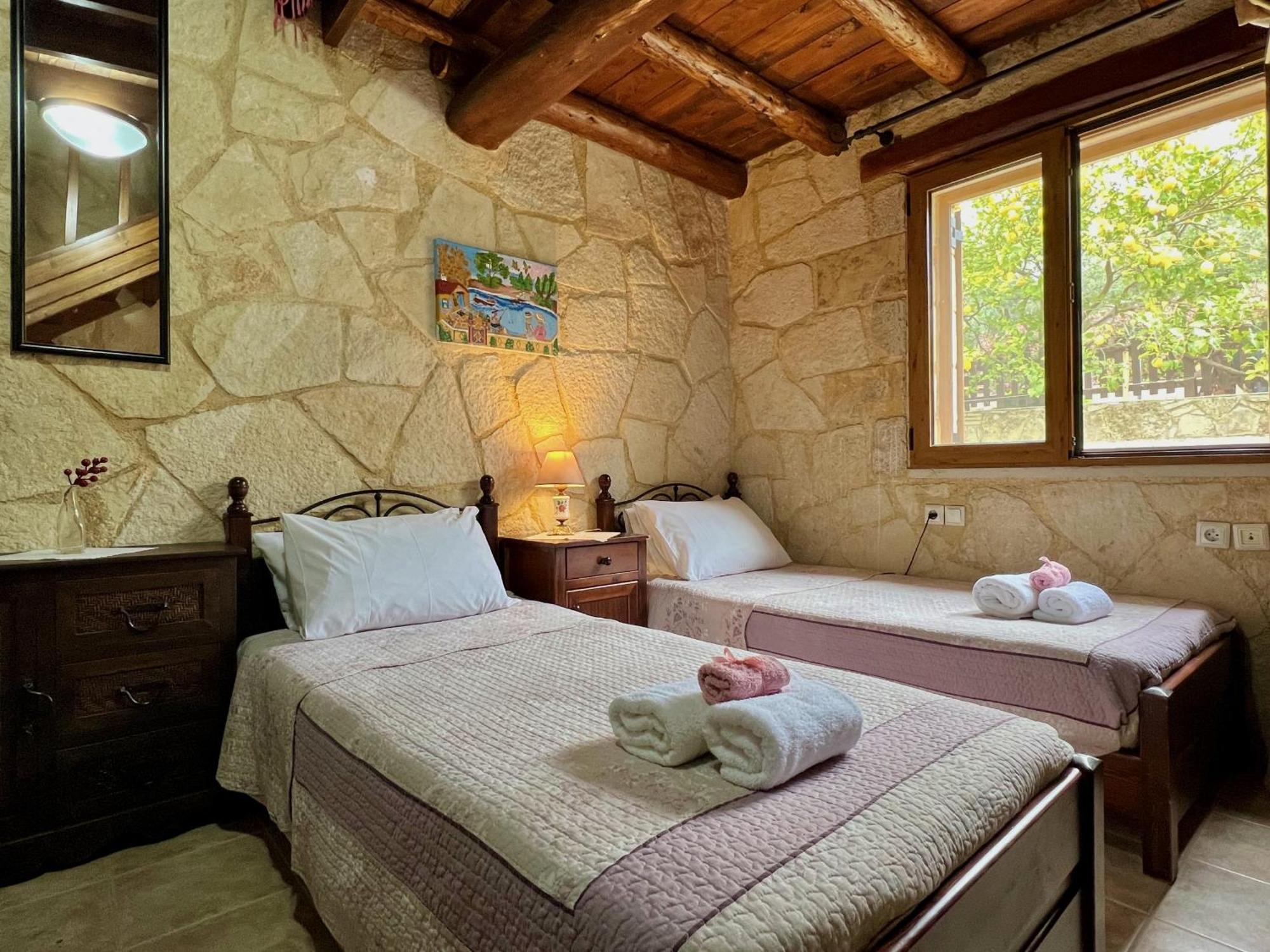 Villa Toula With Pool Nr Armeni Crete Makhairoí Zewnętrze zdjęcie